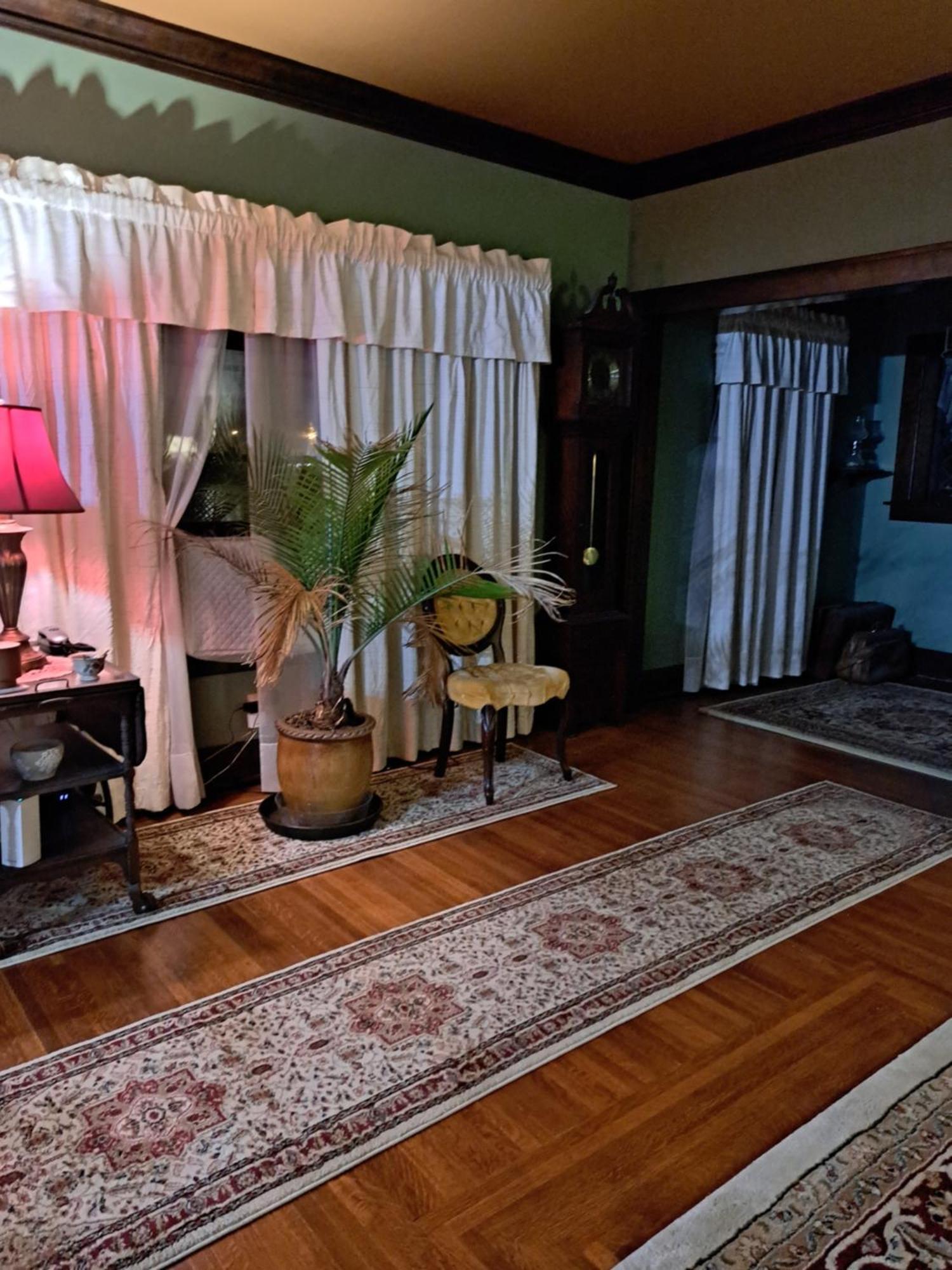 Harriott House, The Gallery Forest Room Terre Haute Exterior foto